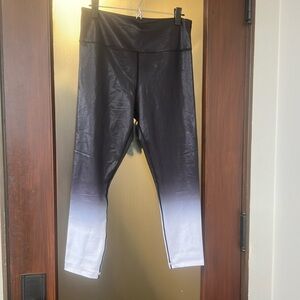 Hot metallic black and white ombré leggings by Zyia